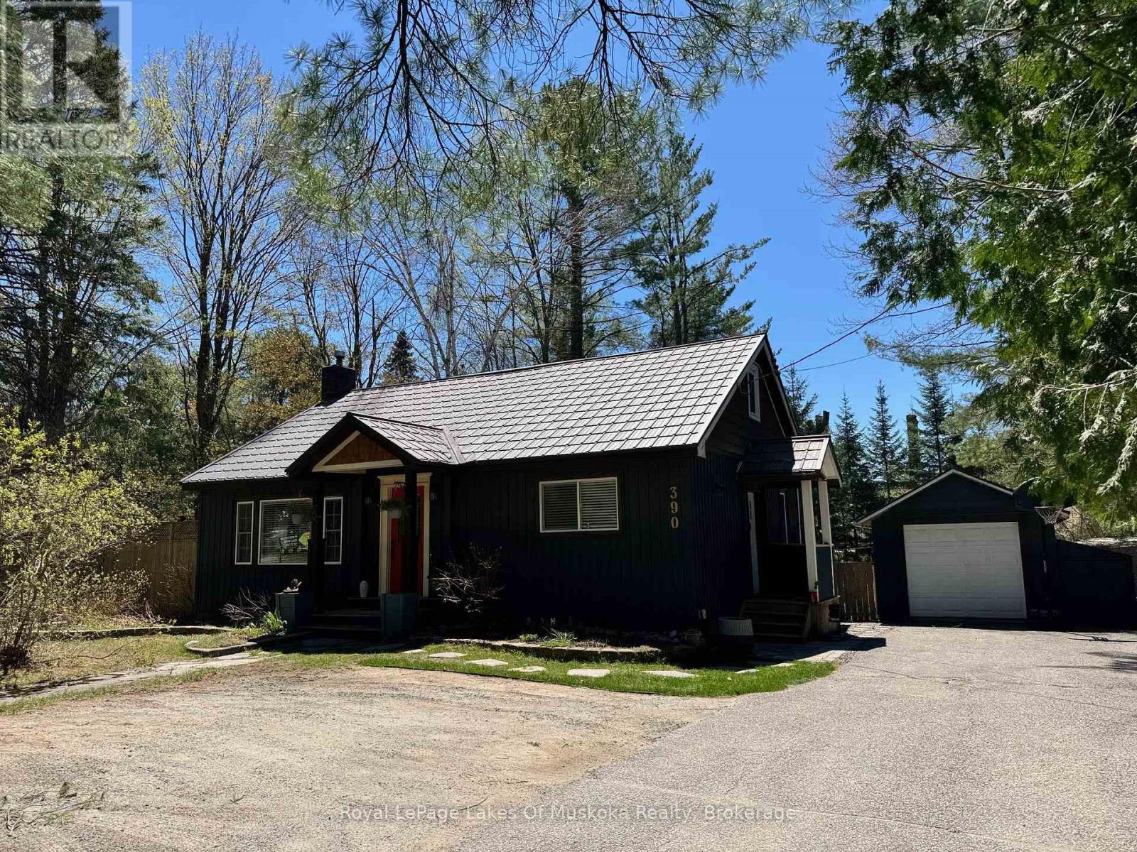 Property at 390 MANITOBA STREET image 2