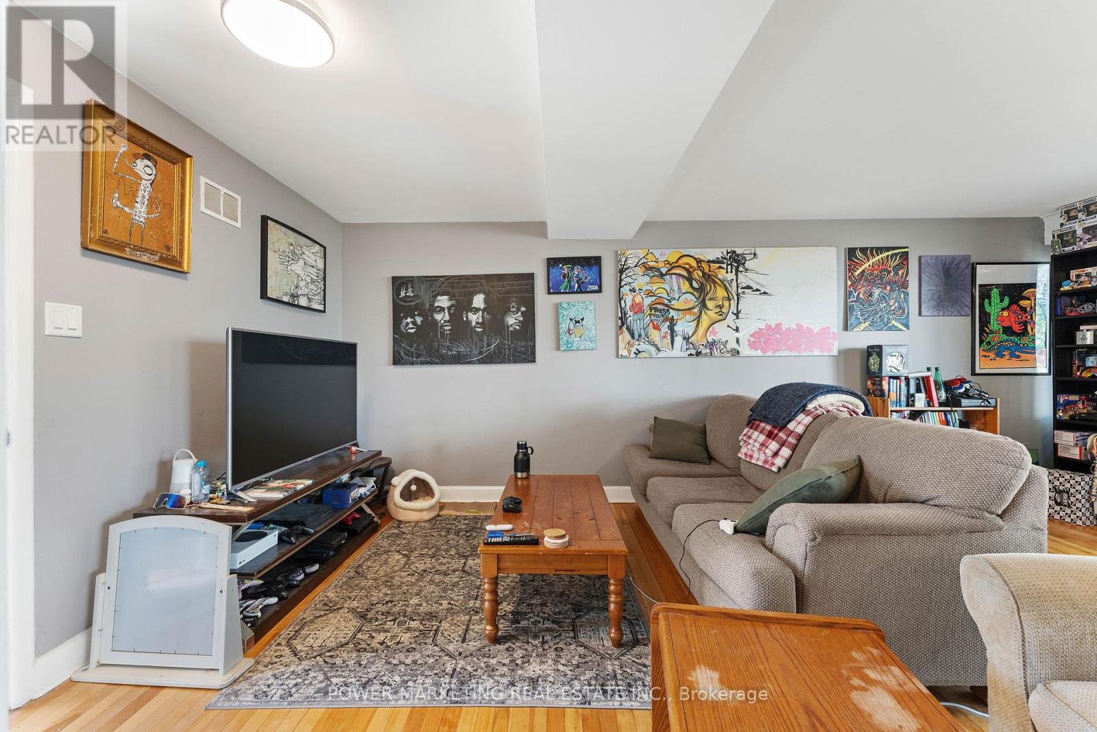 1244 Prince Of Wales Drive, Ottawa, Ontario  K2C 1M9 - Photo 5 - X12141846