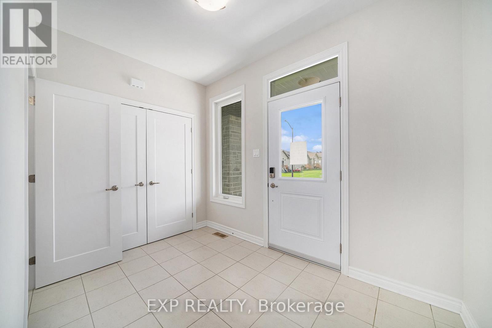 Property at 125 SEABERT DRIVE image 5