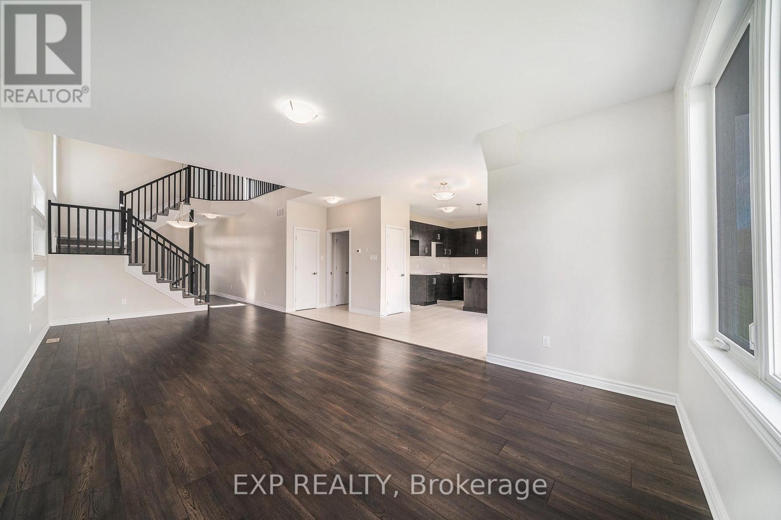 125 Seabert Drive, Arnprior, Ontario  K7S 0H9 - Photo 7 - X12141895
