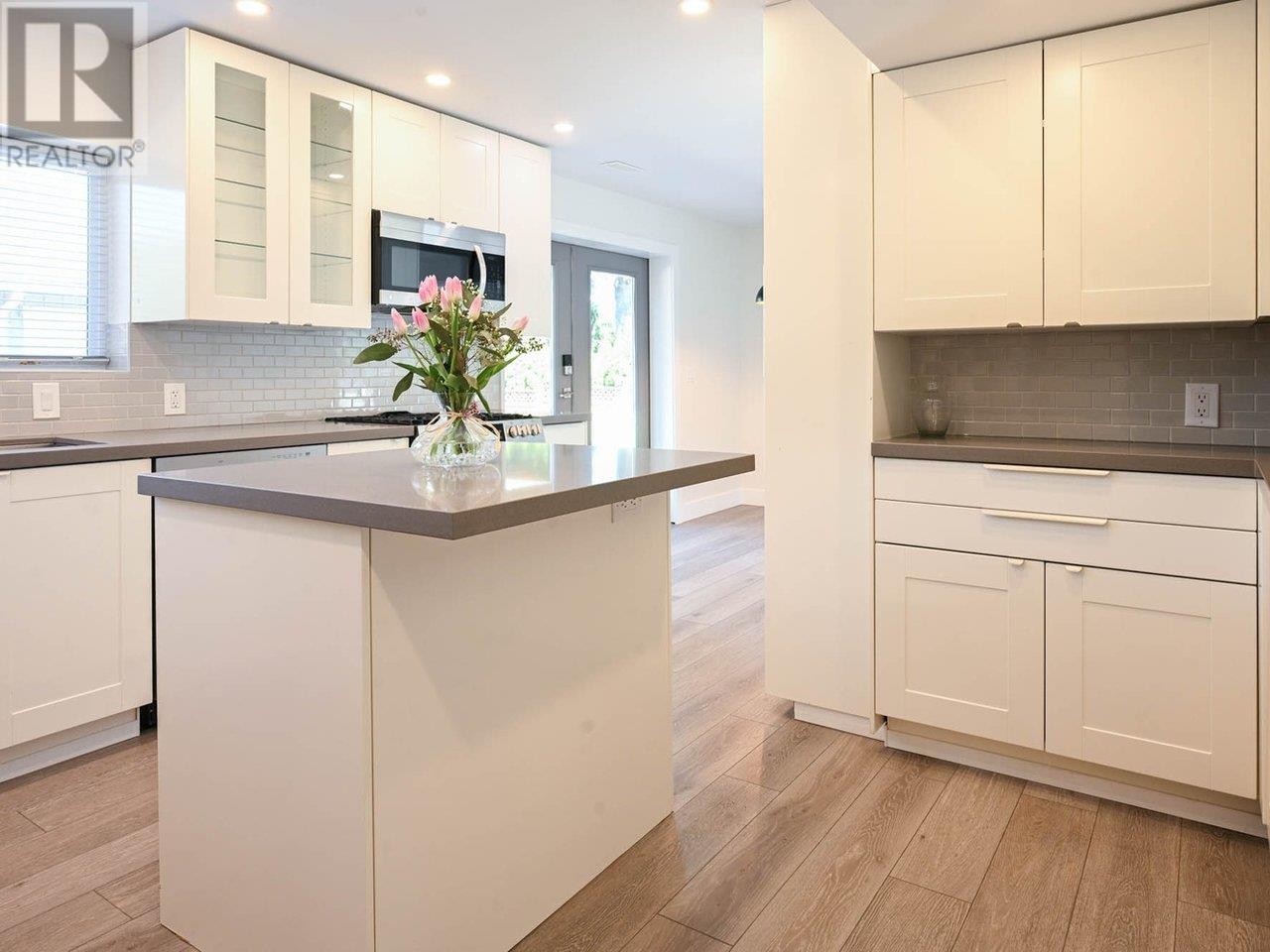 5379 Rawlins Crescent, Delta, British Columbia  V4M 1J2 - Photo 14 - R2991360