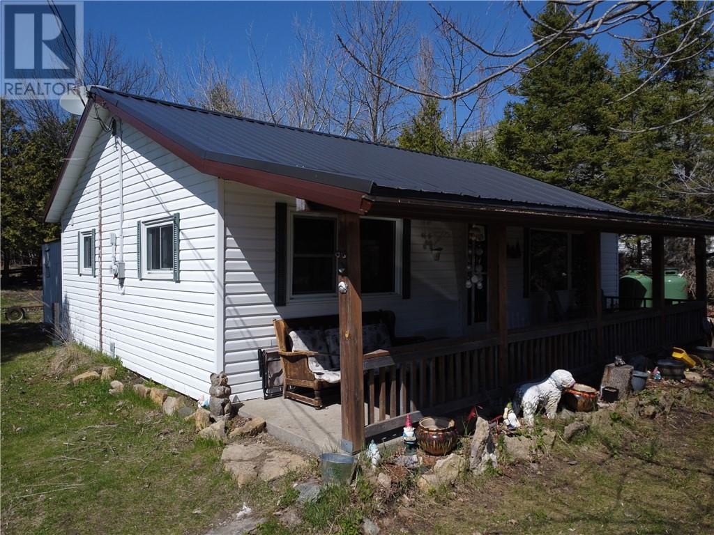 48 Bay Steet, Little Current, Ontario  P0P 1K0 - Photo 8 - 2120452