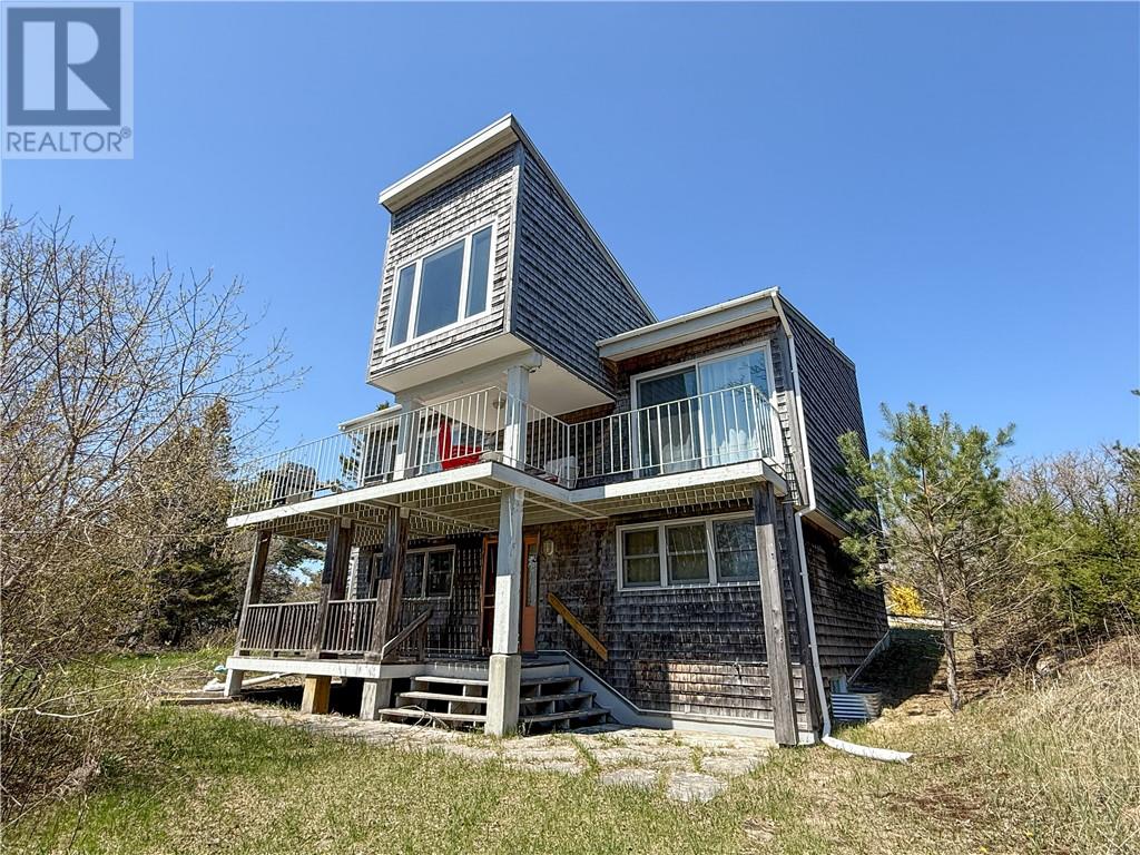 111 Mcnevin Street, Providence Bay, Ontario  P0P 1T0 - Photo 1 - 2120675