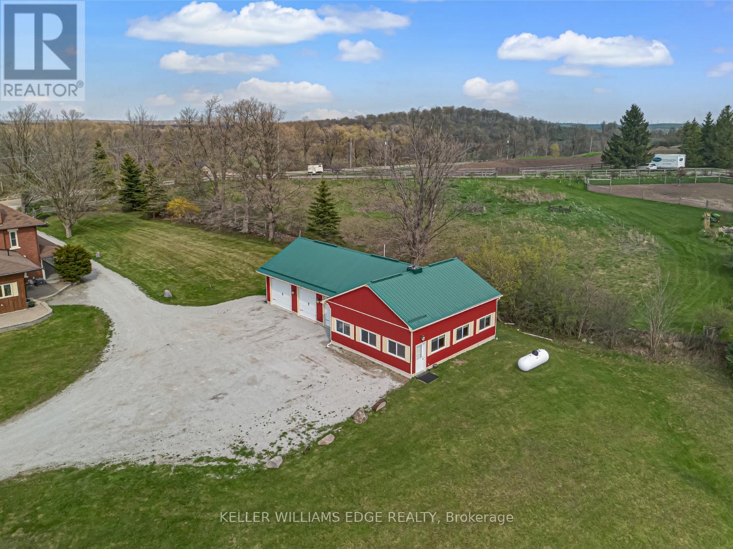 4962 Third Line W, Erin, Ontario  L7J 2L8 - Photo 10 - X12141667