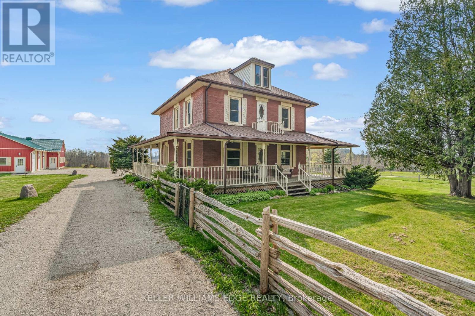 4962 Third Line W, Erin, Ontario  L7J 2L8 - Photo 2 - X12141667