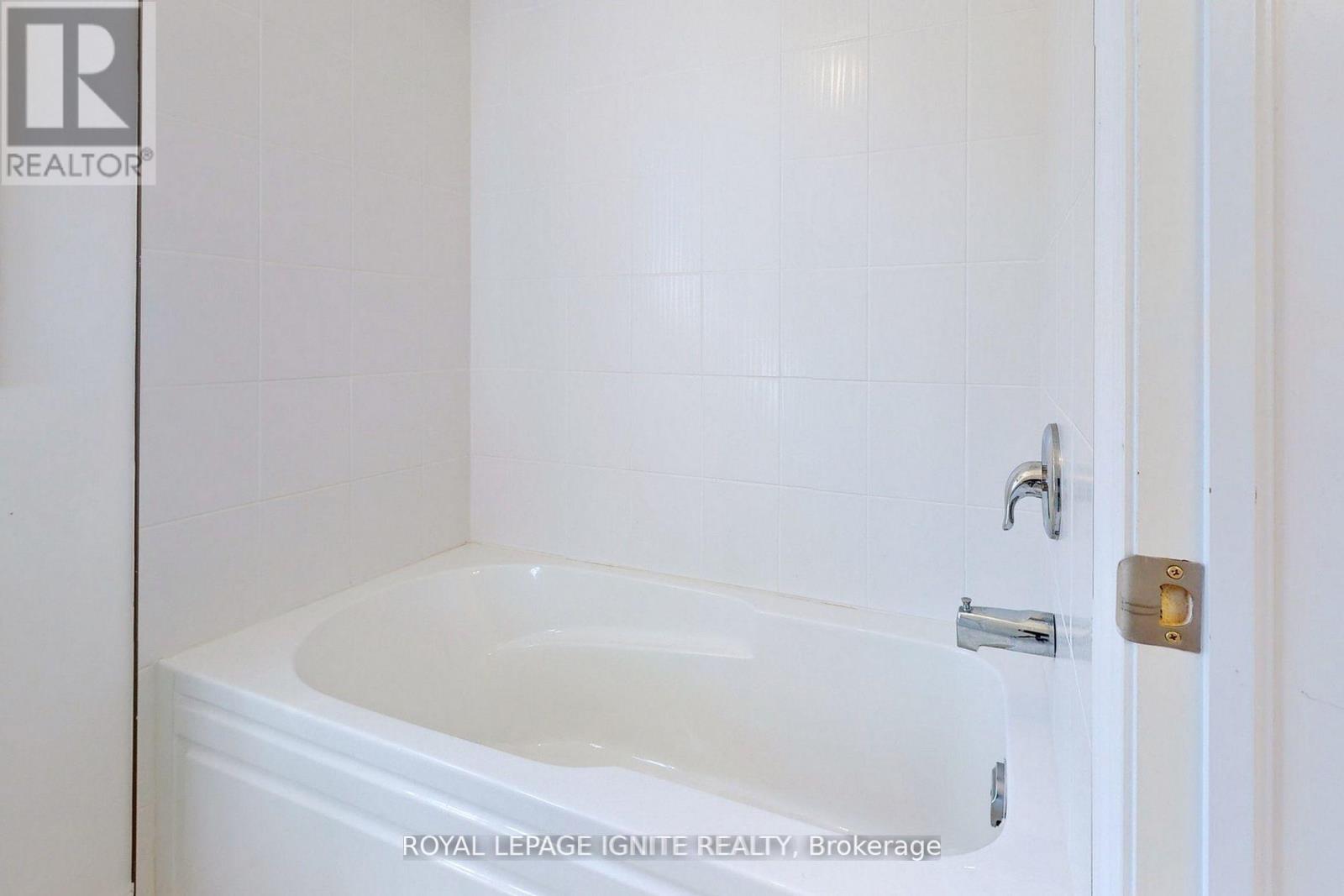 20 Monarch Road, Quinte West, Ontario  K0K 1L0 - Photo 37 - X12141730