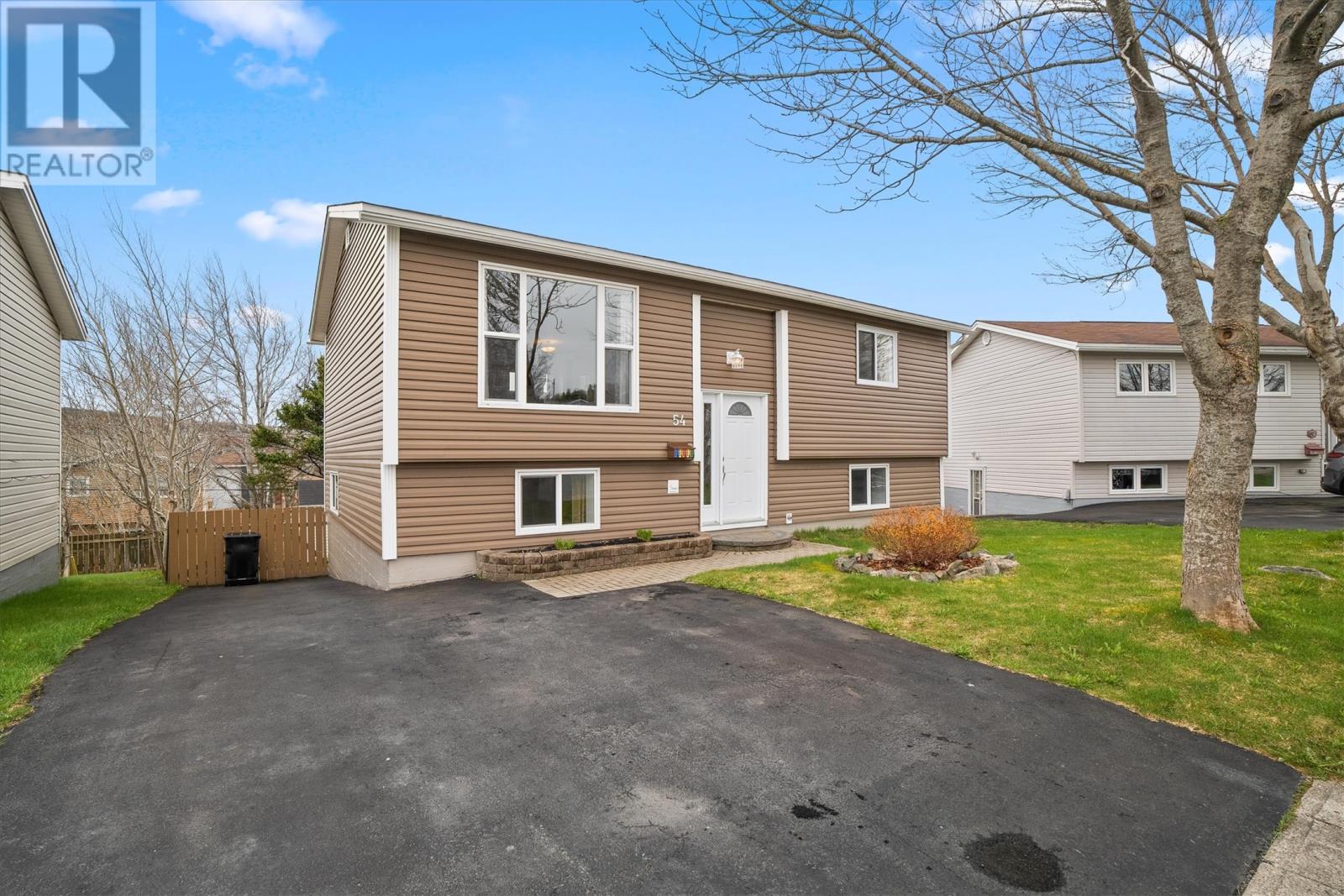 Property at 54 Hawker Crescent image 1