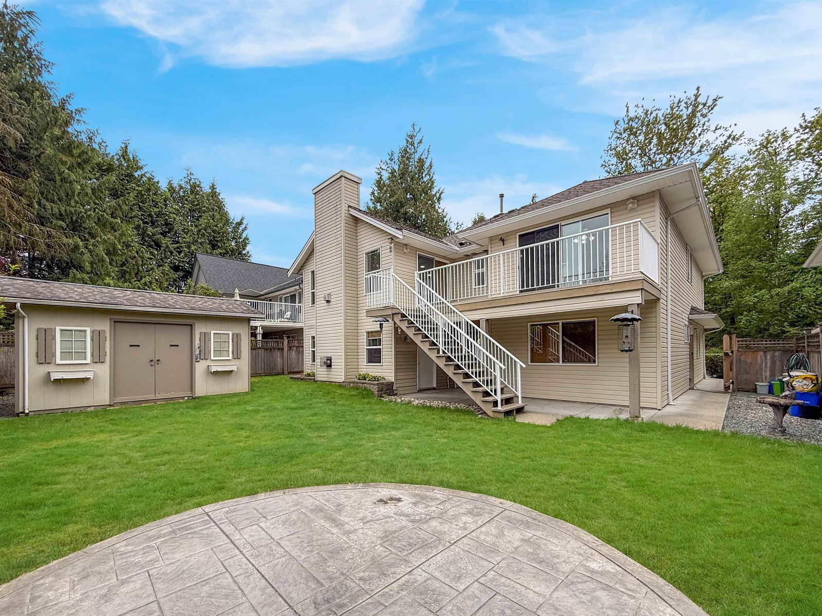 Property at 4840 196 STREET image 3