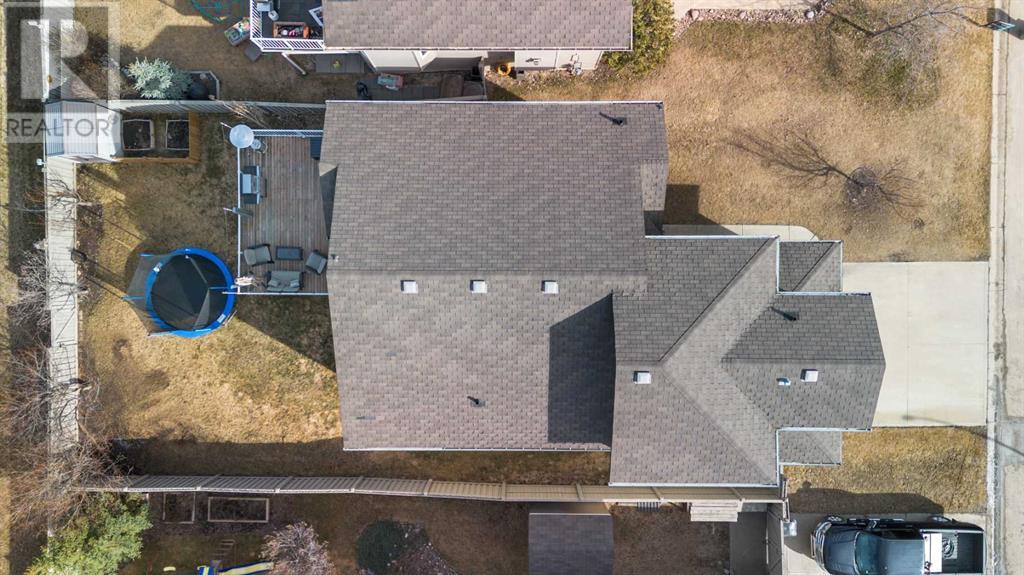 Property at 13010 88A Street image 4