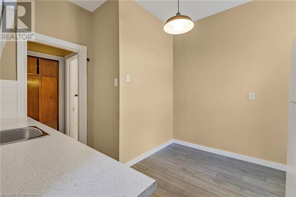 102 Herkimer Street Unit# 1, Hamilton, Ontario  L8P 2G7 - Photo 15 - 40725020