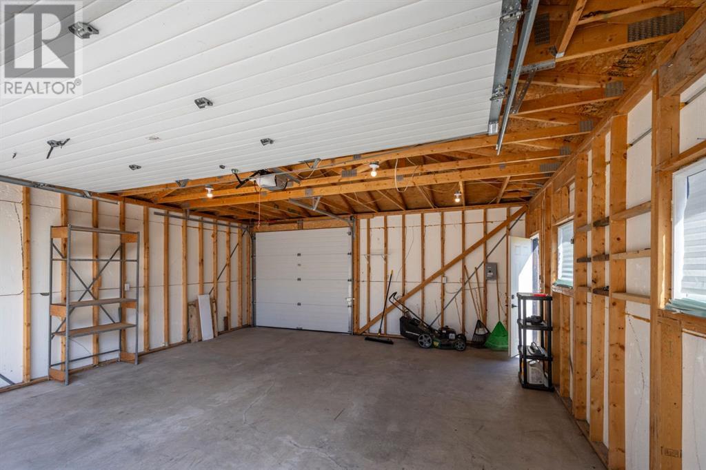 6031 Lacombe Way Sw, Calgary, Alberta  T3E 5T4 - Photo 41 - A2202743