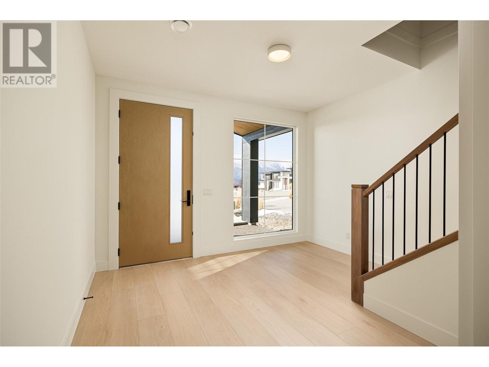 Property at 9489 Ledgestone Road image 3
