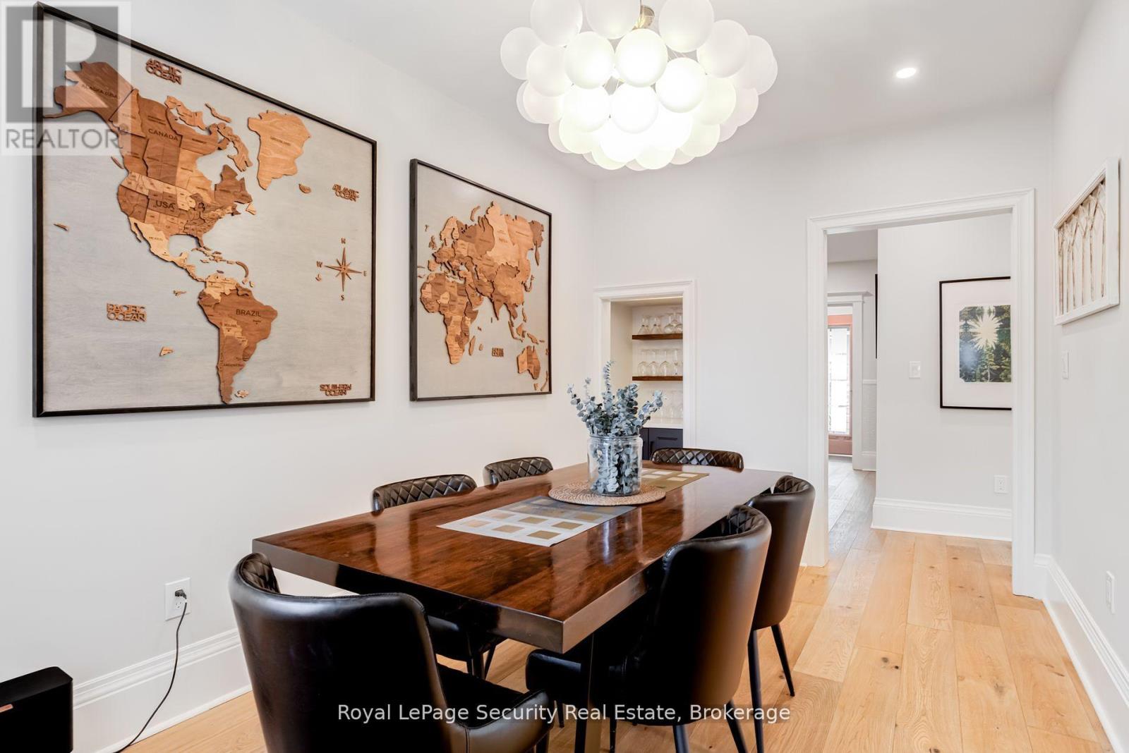 204 Montrose Avenue W, Toronto, Ontario  M6G 3G7 - Photo 12 - C12141758