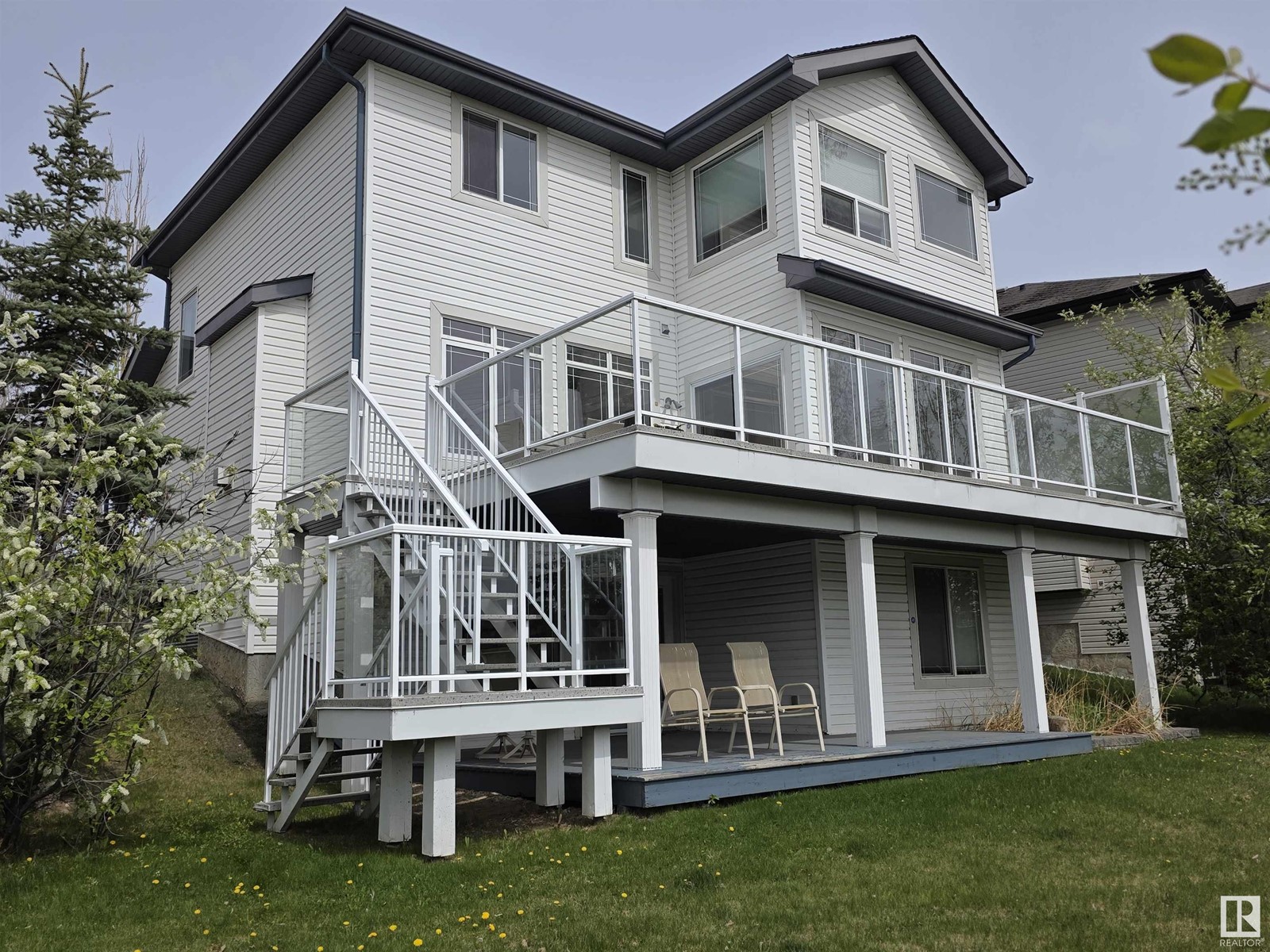 8403 5 Av Sw, Edmonton, Alberta  T6X 1H9 - Photo 3 - E4435945