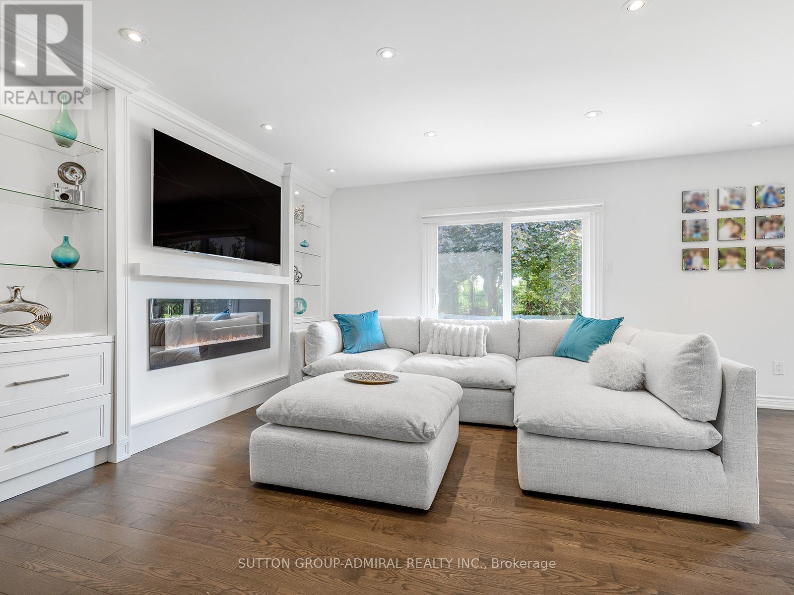 19 Nevada Avenue, Toronto, Ontario  M2M 3N9 - Photo 5 - C12141800