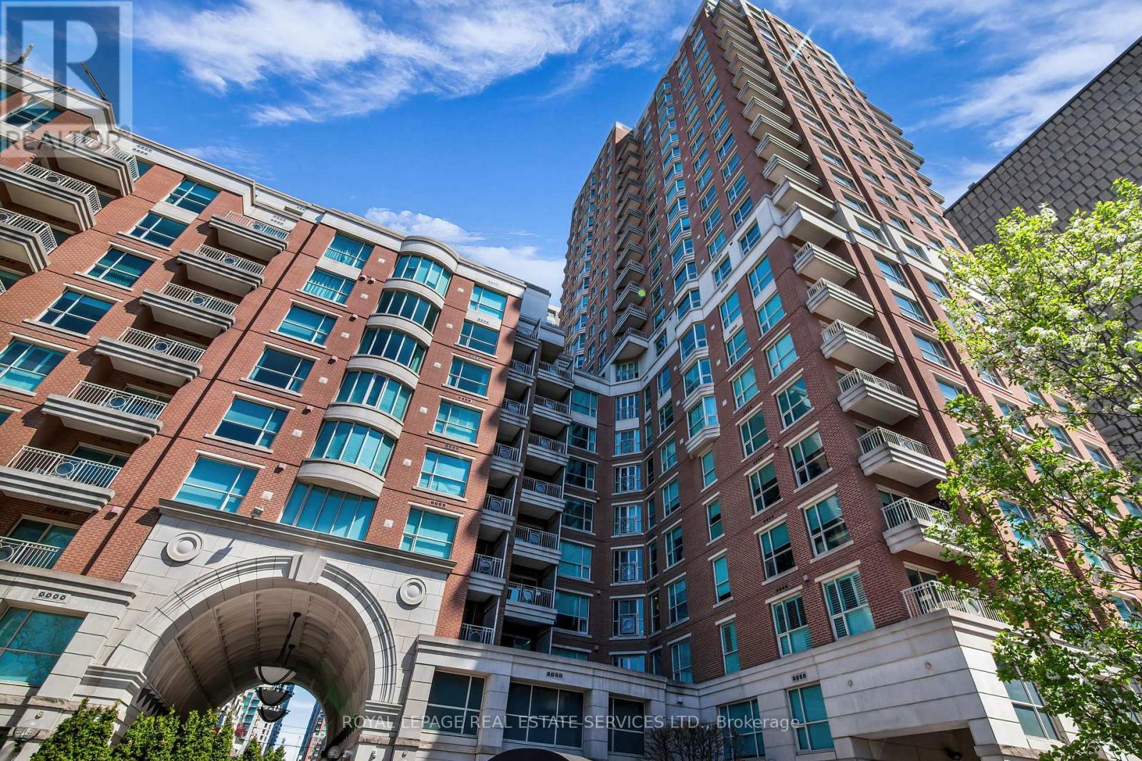 805 - 38 Avenue Road, Toronto, Ontario  M5R 2G2 - Photo 42 - C12141833