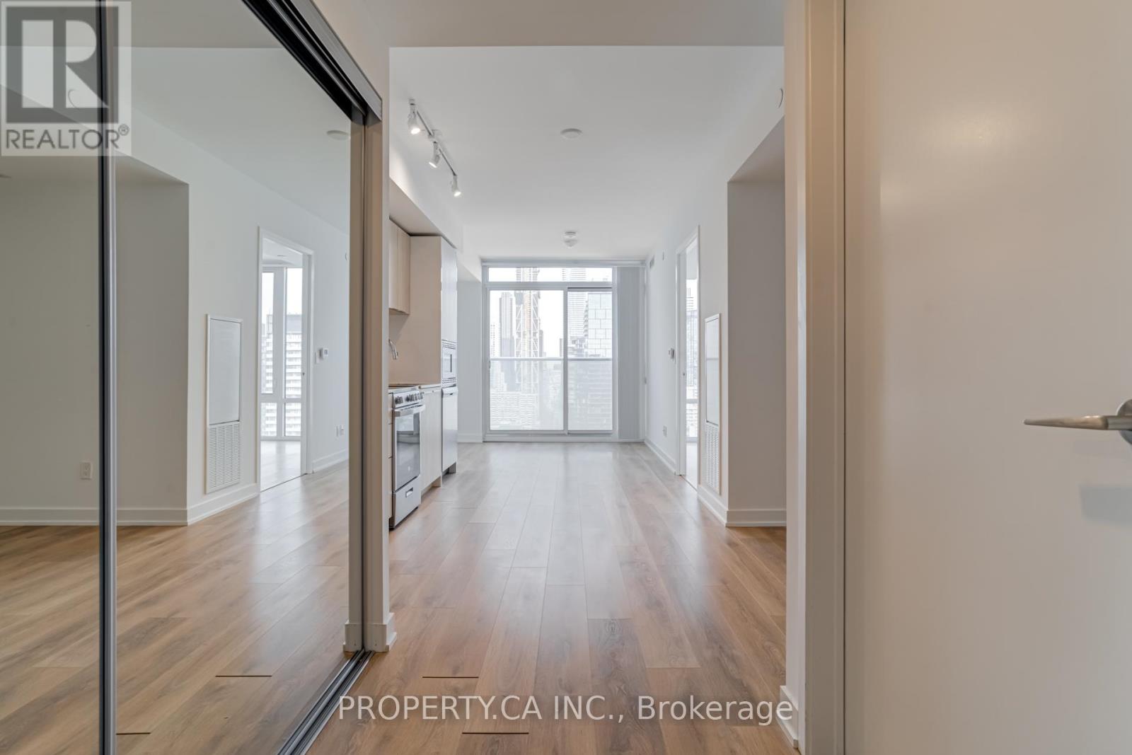 3103 - 501 Yonge Street, Toronto, Ontario  M4Y 1Y4 - Photo 4 - C12141851