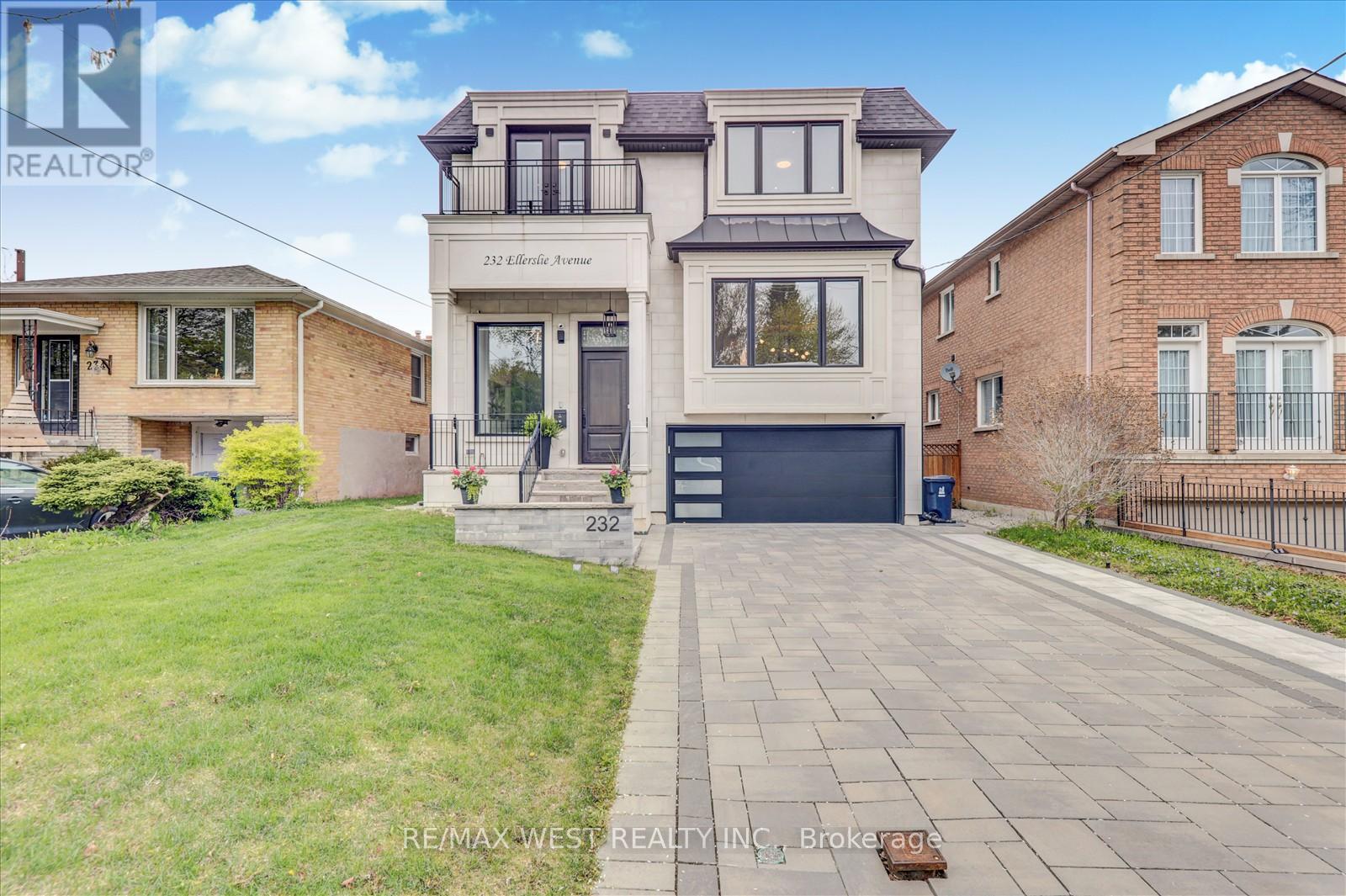 232 Ellerslie Avenue, Toronto, Ontario  M2N 1Y4 - Photo 1 - C12141892