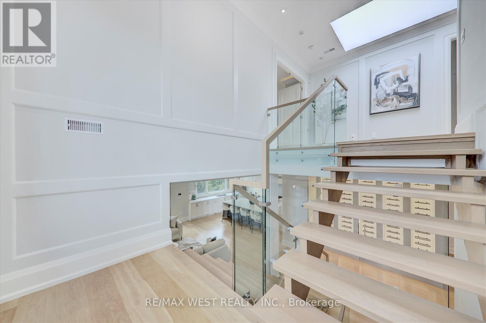 232 Ellerslie Avenue, Toronto, Ontario  M2N 1Y4 - Photo 23 - C12141892