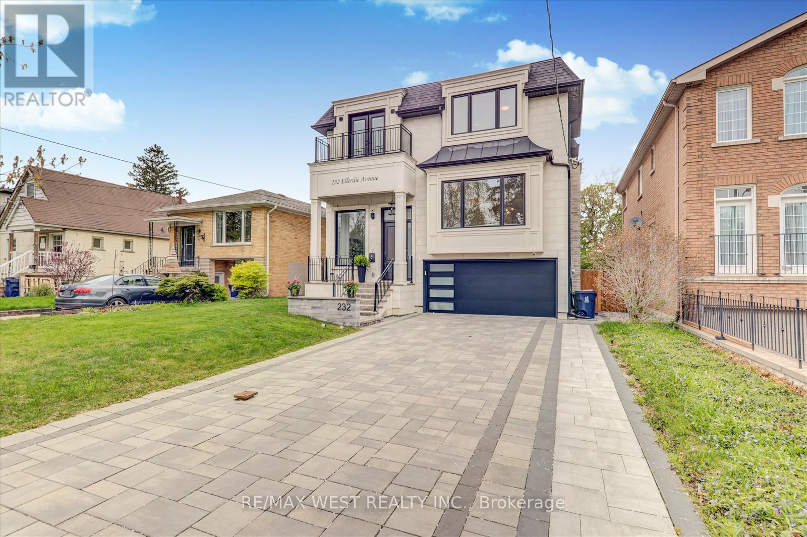 232 Ellerslie Avenue, Toronto, Ontario  M2N 1Y4 - Photo 3 - C12141892