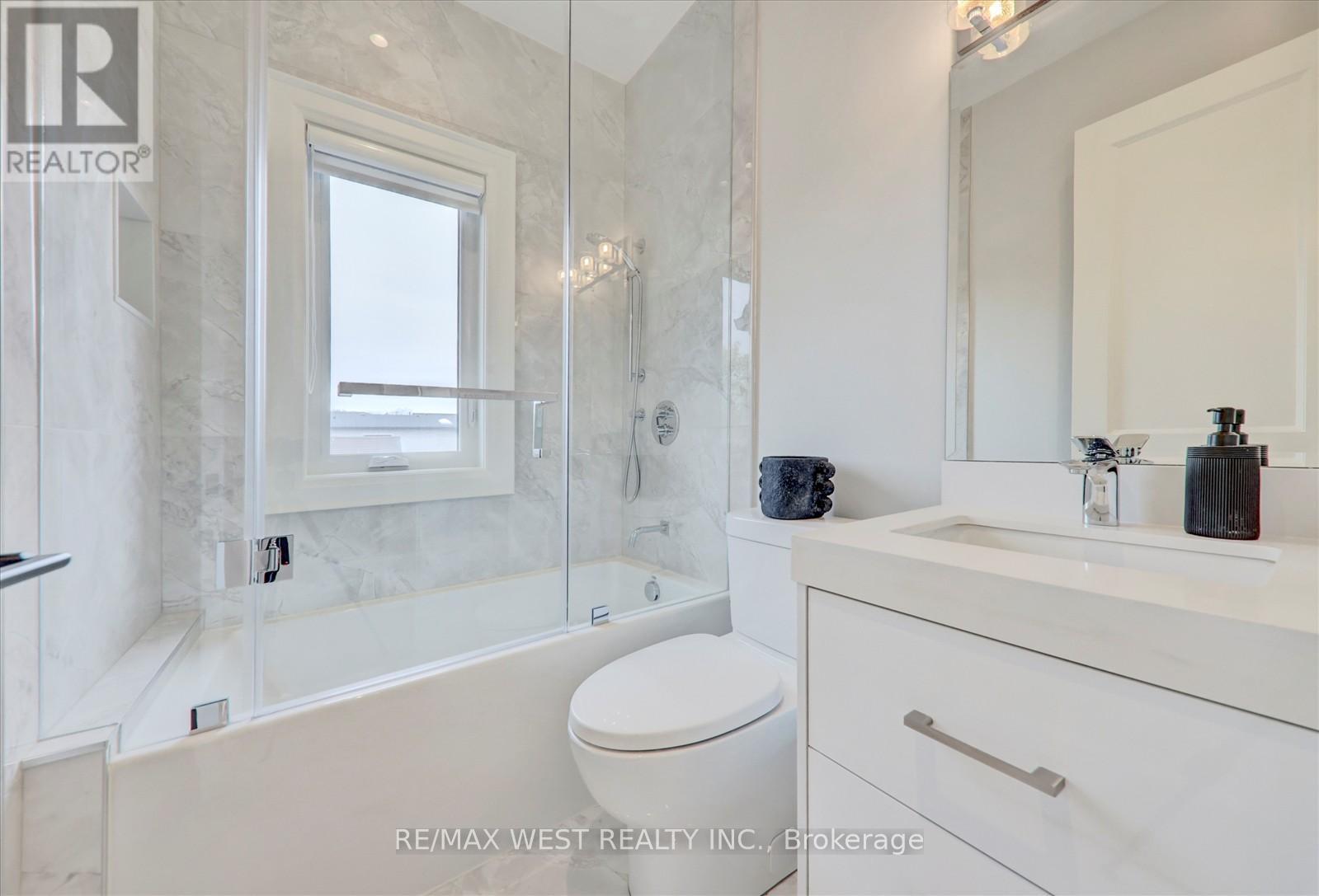 232 Ellerslie Avenue, Toronto, Ontario  M2N 1Y4 - Photo 36 - C12141892