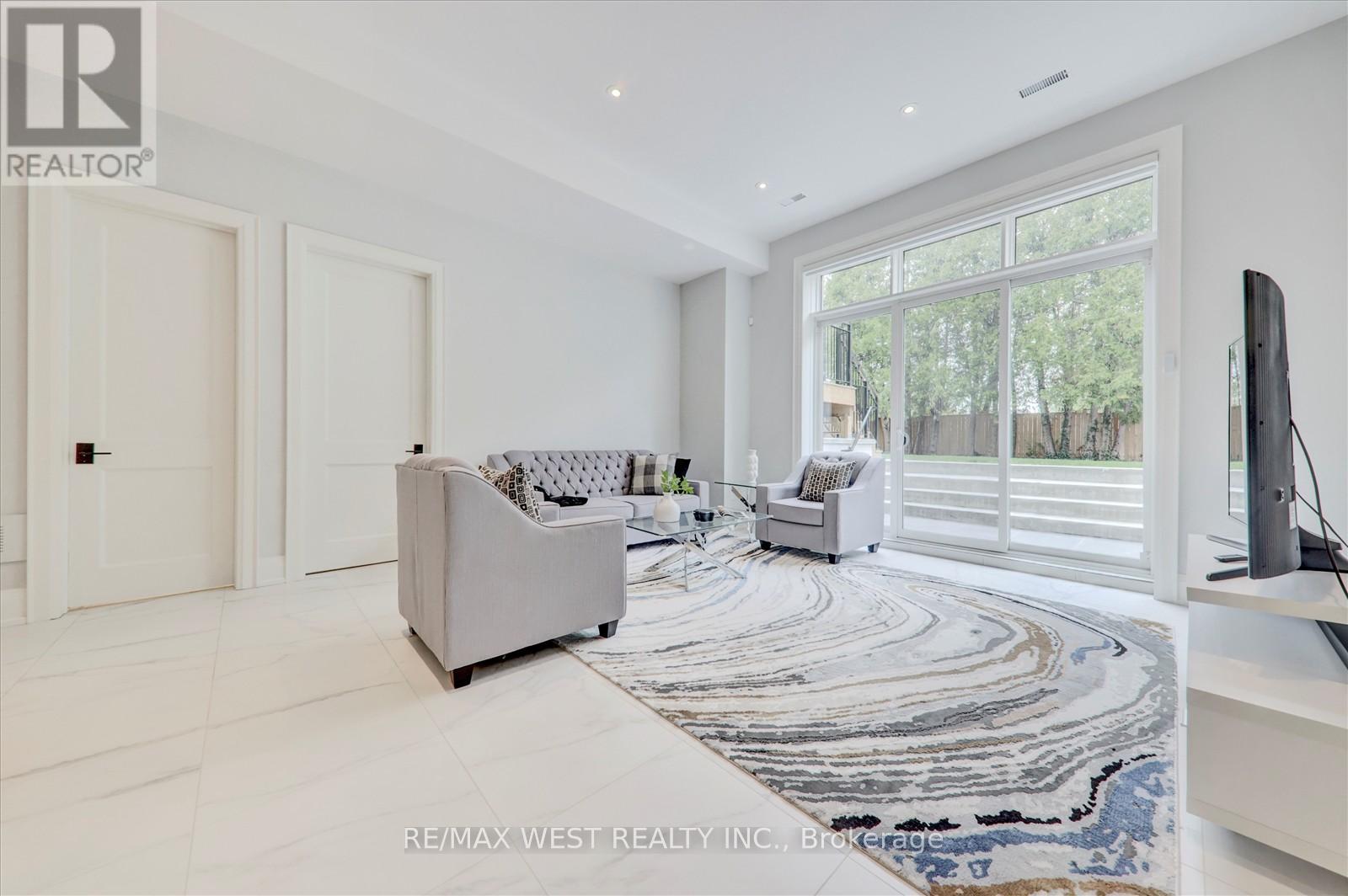 232 Ellerslie Avenue, Toronto, Ontario  M2N 1Y4 - Photo 40 - C12141892