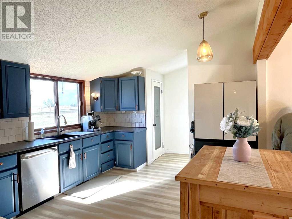 202 Slade Drive, Nanton, Alberta  T0L 1R0 - Photo 13 - A2214024