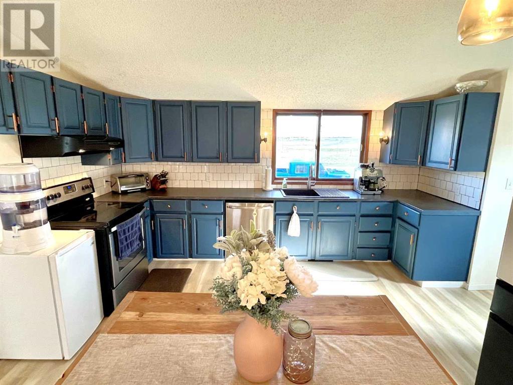 202 Slade Drive, Nanton, Alberta  T0L 1R0 - Photo 15 - A2214024