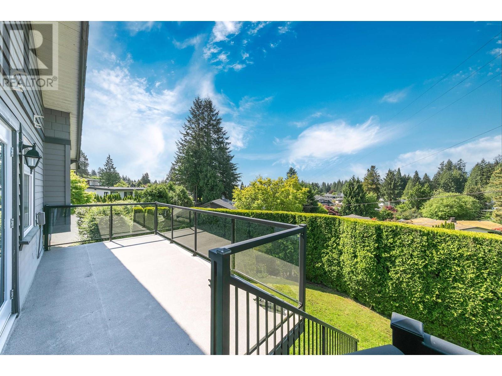 954 Tudor Avenue, North Vancouver, British Columbia  V7R 1X7 - Photo 10 - R3000171