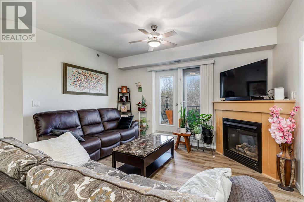416, 5040 53 Street, Sylvan Lake, Alberta  T1S 2K2 - Photo 4 - A2215627