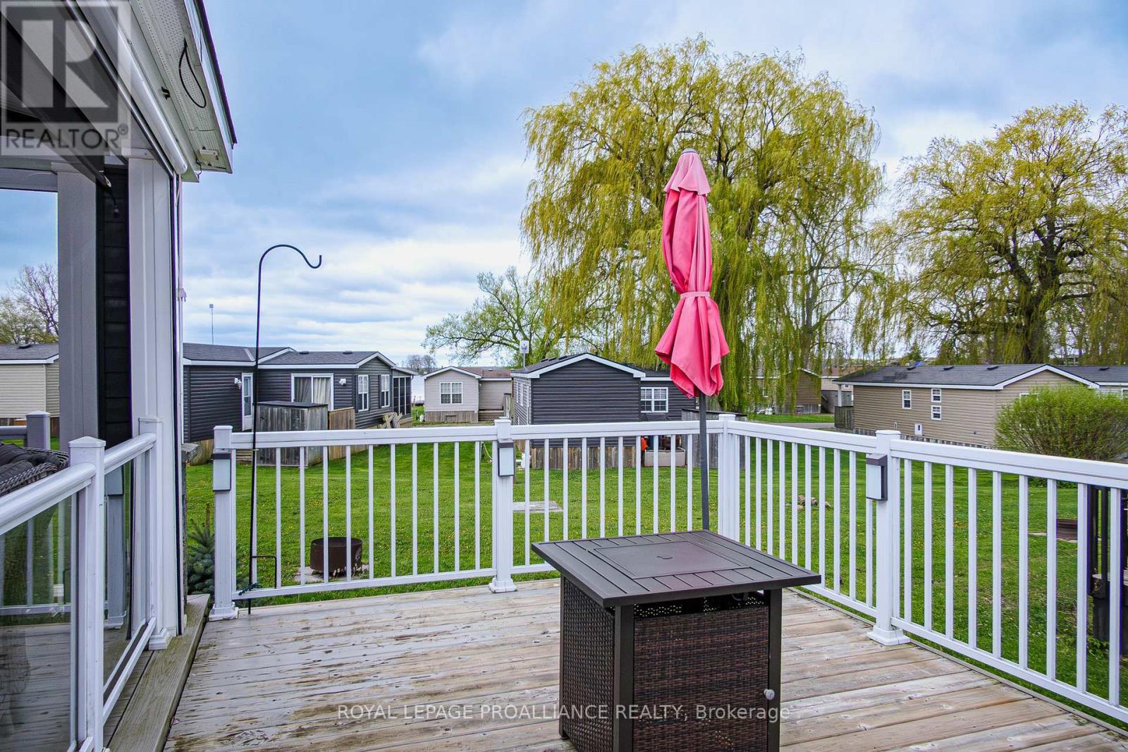 3 Cherry Beach Lane - 486 County Road 18, Prince Edward County, Ontario  K0K 1P0 - Photo 6 - X12141997