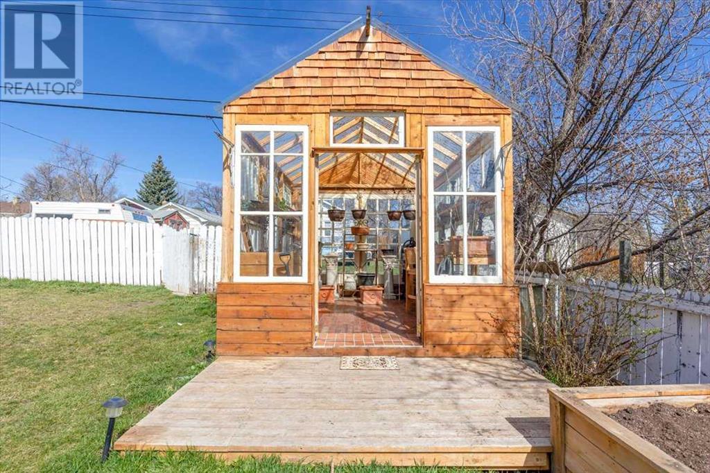 2406 20 Street, Nanton, Alberta  T0L 1R0 - Photo 44 - A2216338