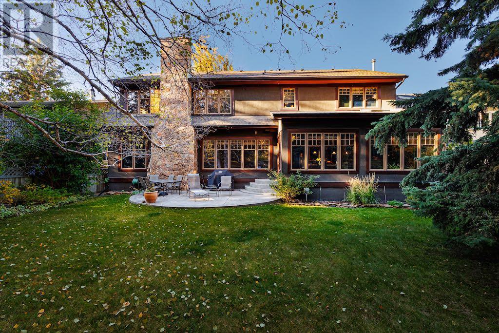 Property at 1227 Lansdowne Avenue SW image 2