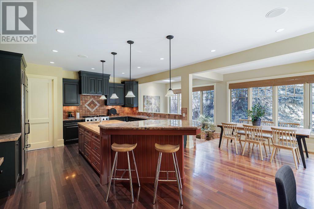 Property at 1227 Lansdowne Avenue SW image 4