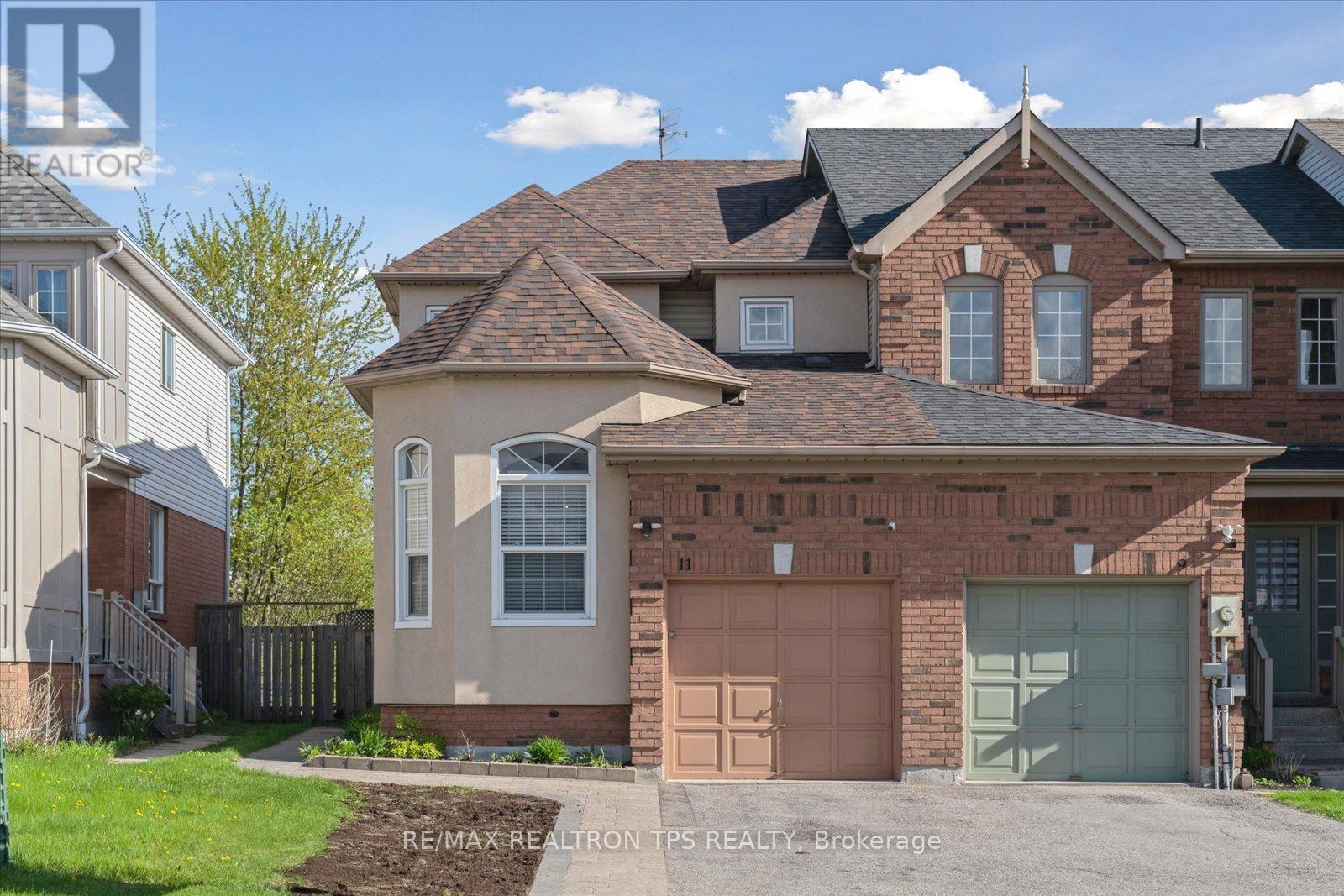 Property at 11 JAYS DRIVE image 1