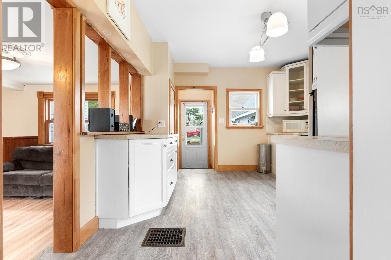 Property at 58 Old Trunk Road image 4