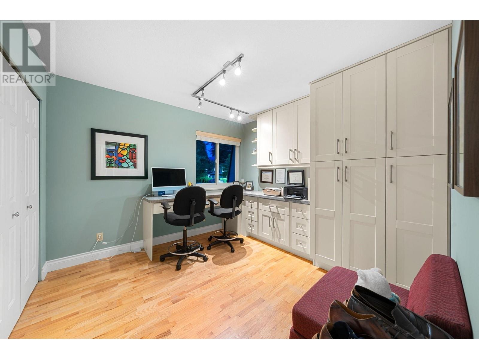 2380 Mackay Avenue, North Vancouver, British Columbia  V7P 2M9 - Photo 23 - R3001254