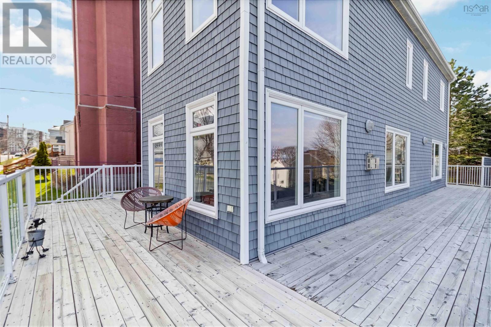 Property at 5349 Kaye Street image 4