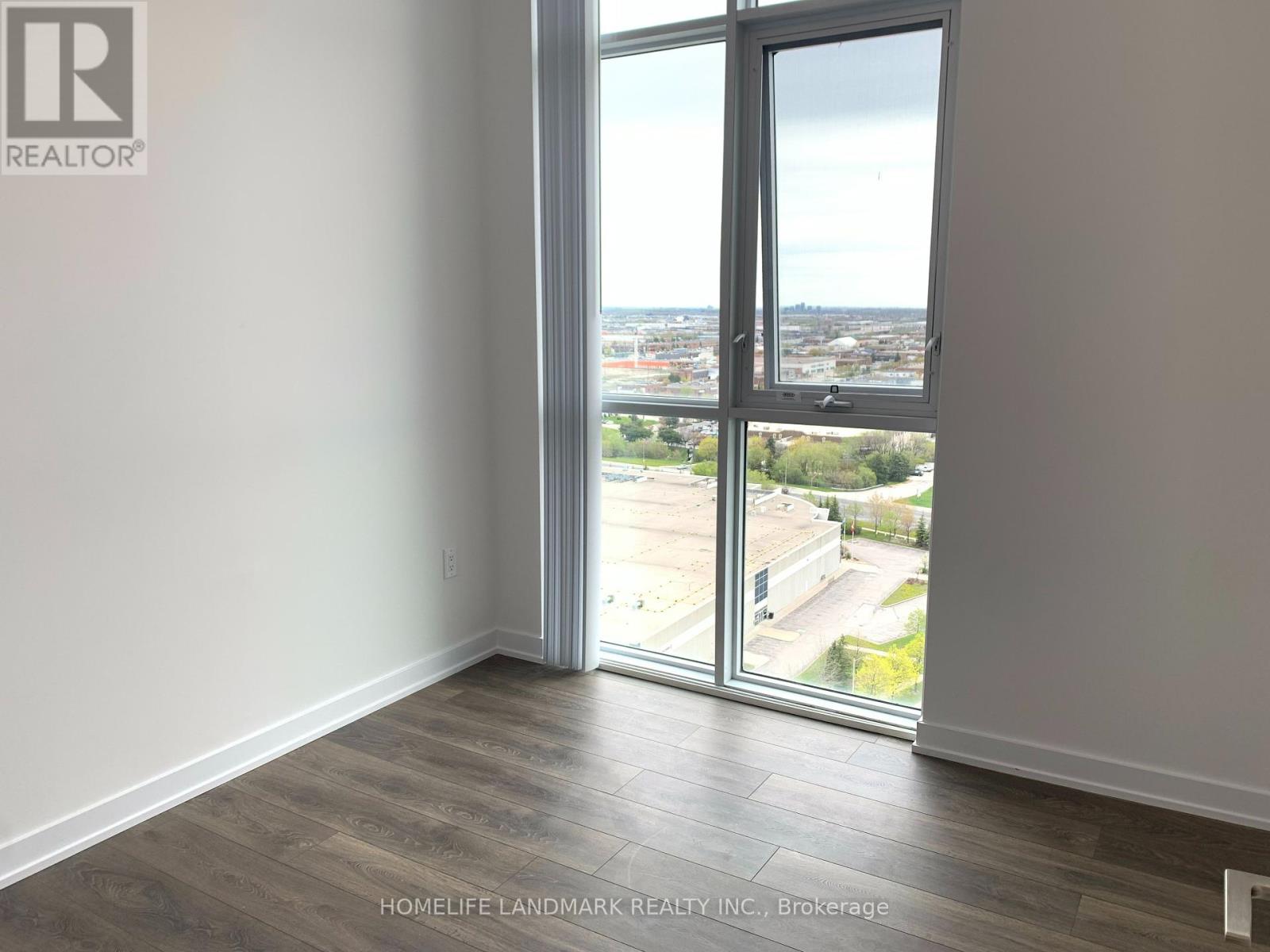 2109 - 38 Honeycrisp Crescent, Vaughan (Vaughan Corporate Centre), Ontario  L4K 0M8 - Photo 6 - N12141871
