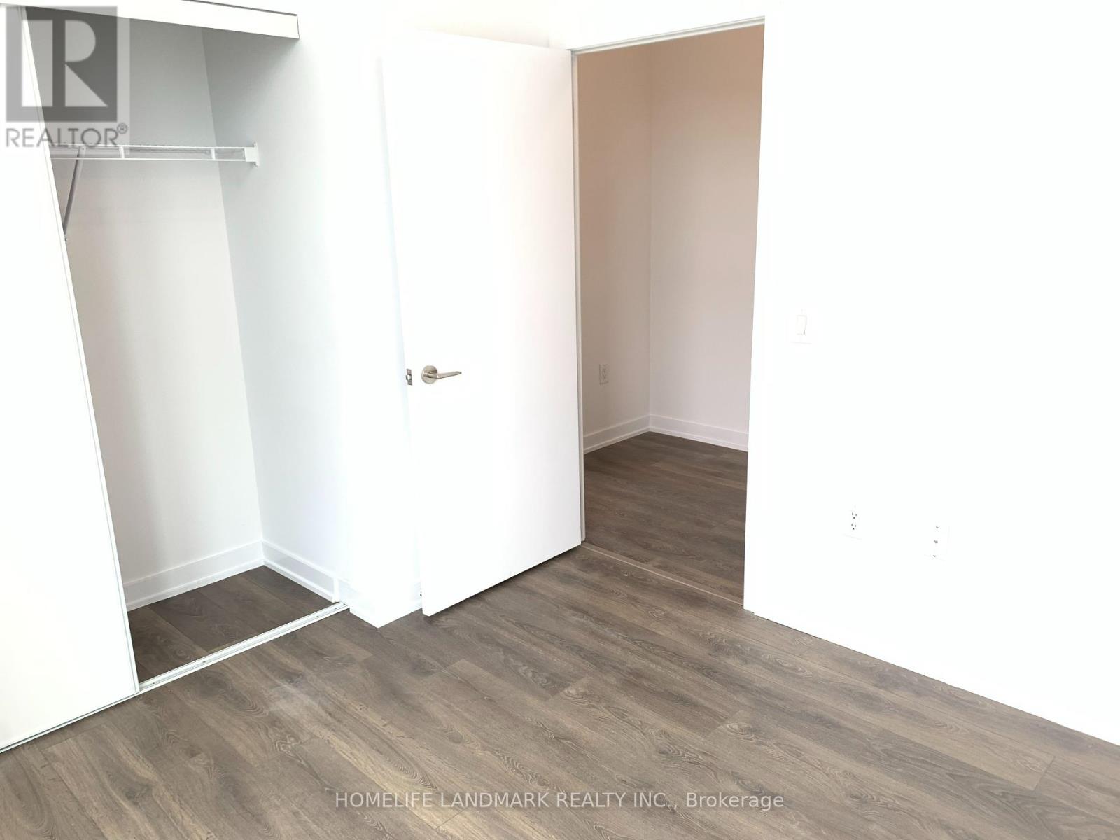 2109 - 38 Honeycrisp Crescent, Vaughan (Vaughan Corporate Centre), Ontario  L4K 0M8 - Photo 7 - N12141871
