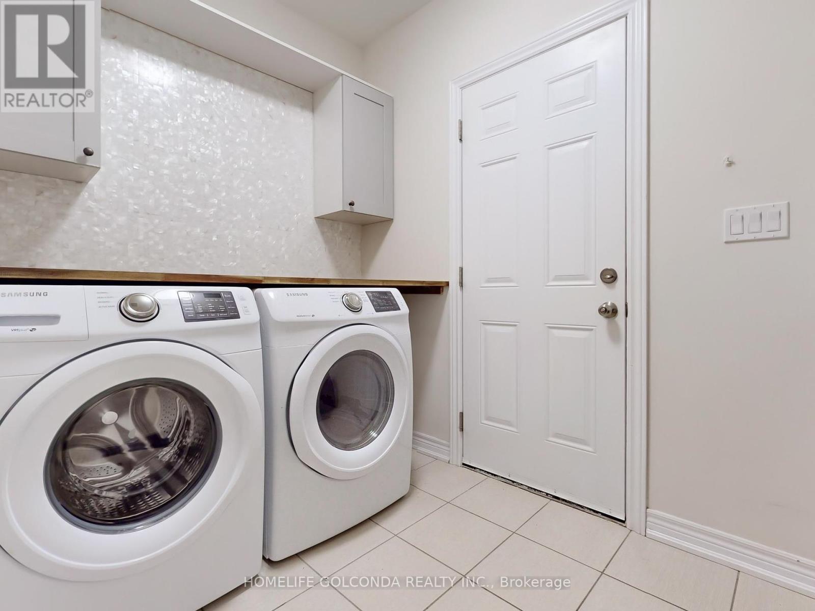 16 Eastgrove Square, East Gwillimbury, Ontario  L9N 0R2 - Photo 25 - N12141902