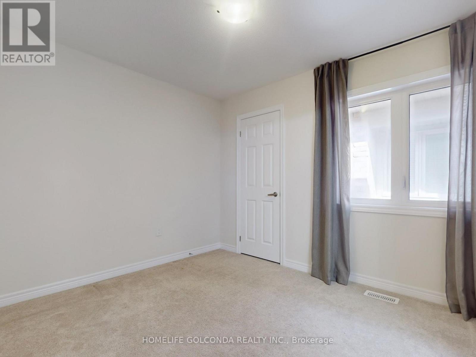 16 Eastgrove Square, East Gwillimbury, Ontario  L9N 0R2 - Photo 46 - N12141902