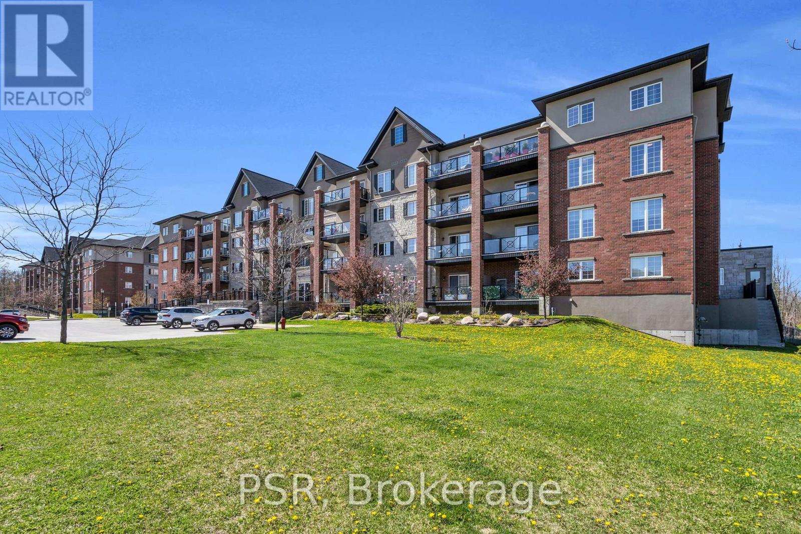 311 - 5 Greenwich Street, Barrie, Ontario  L4N 7Y8 - Photo 2 - S12141944