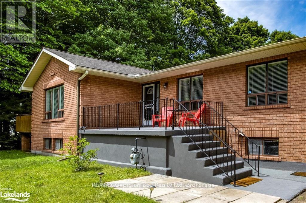 Property at 50 LEONARD ROAD image 3