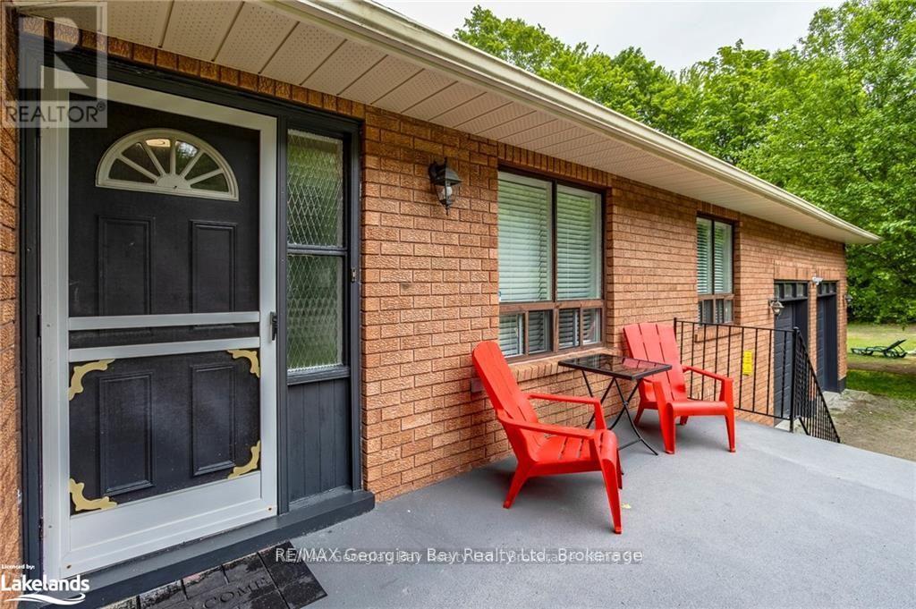 Property at 50 LEONARD ROAD image 4