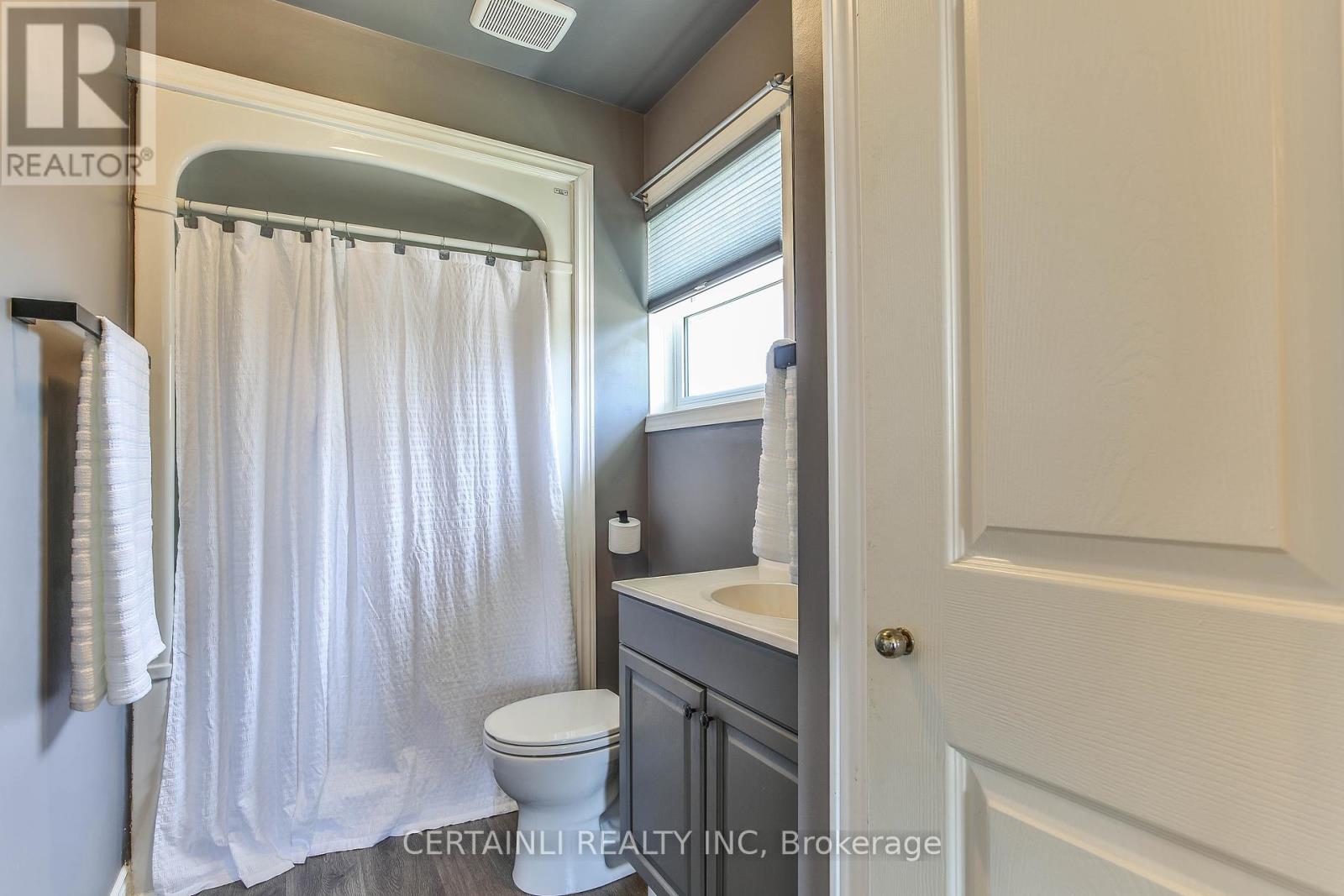 50000 Dingle Street, Malahide, Ontario  N5H 2R1 - Photo 18 - X12141990