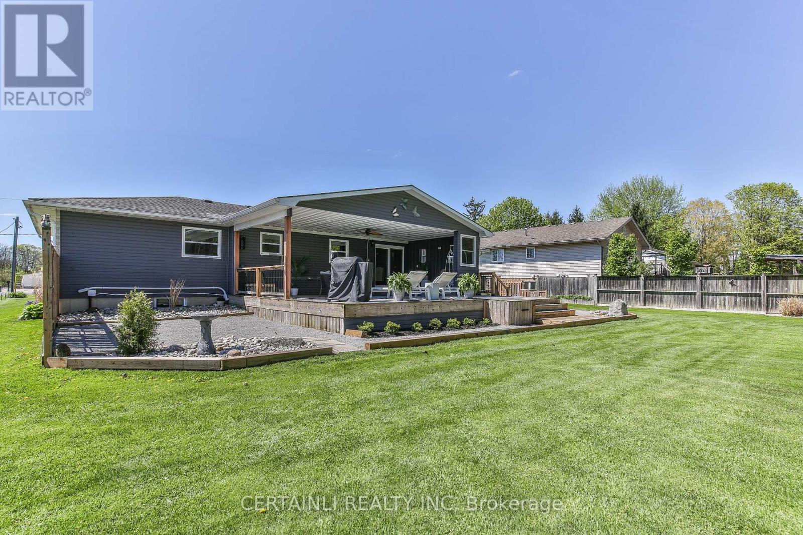 50000 Dingle Street, Malahide, Ontario  N5H 2R1 - Photo 38 - X12141990