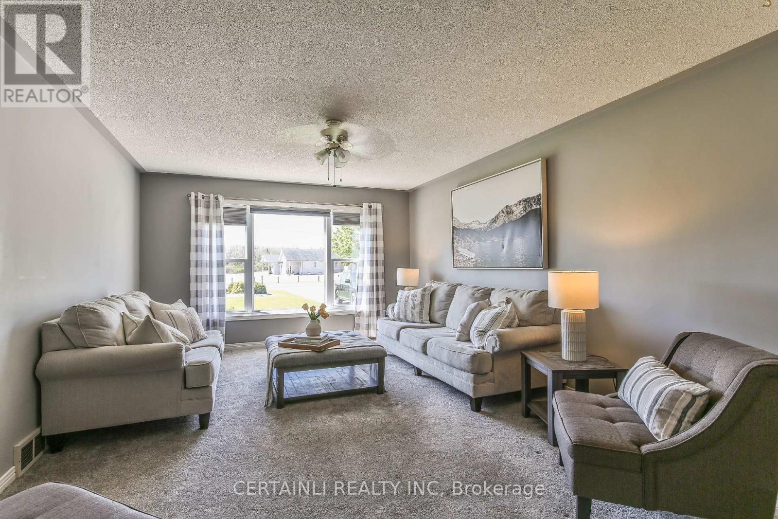 50000 Dingle Street, Malahide, Ontario  N5H 2R1 - Photo 6 - X12141990