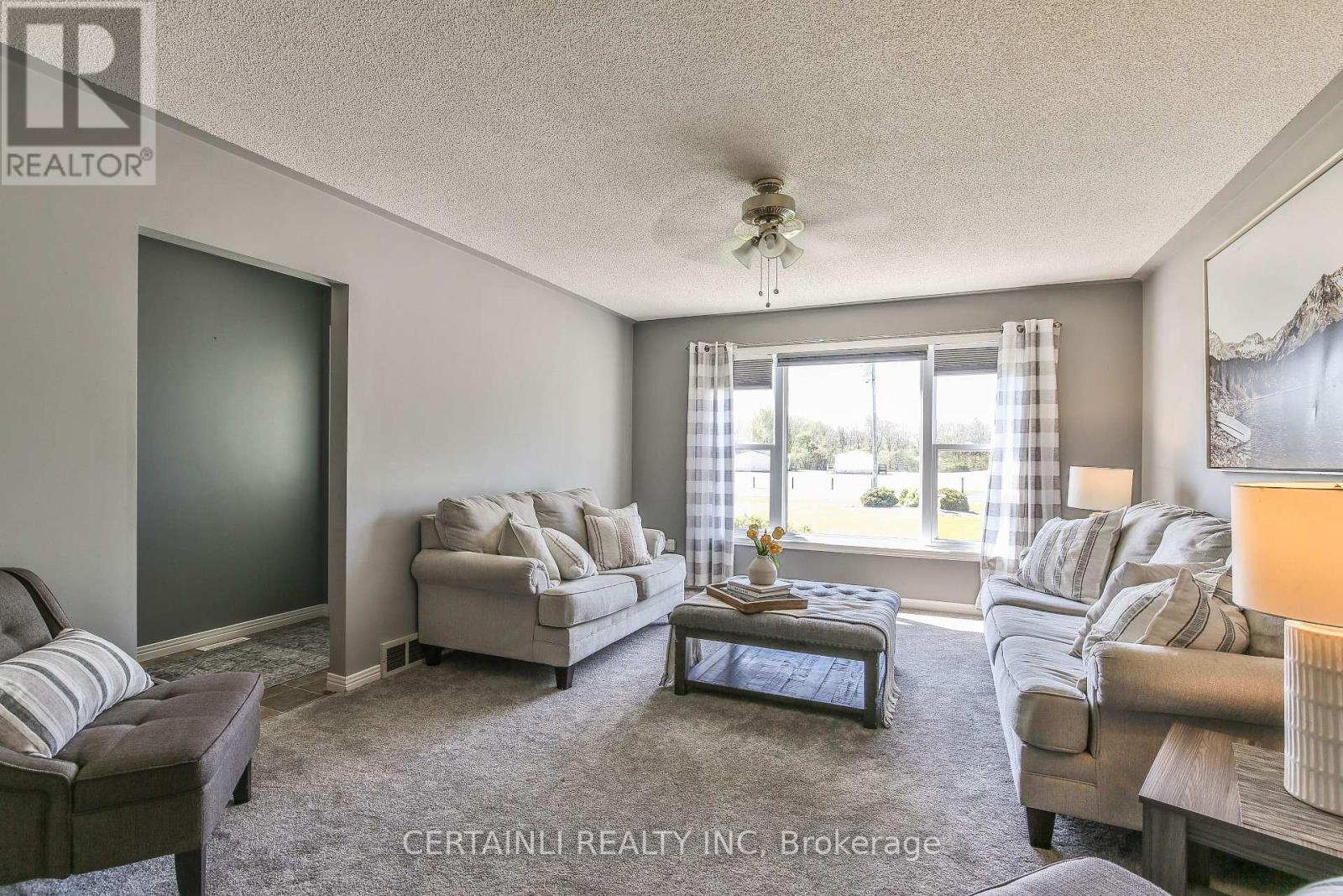 50000 Dingle Street, Malahide, Ontario  N5H 2R1 - Photo 7 - X12141990