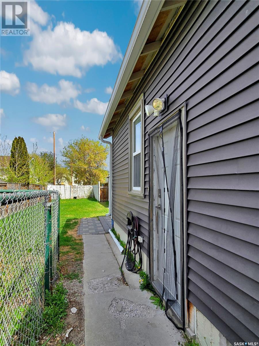 1129 5th Street E, Saskatoon, Saskatchewan  S7H 1H4 - Photo 22 - SK005514